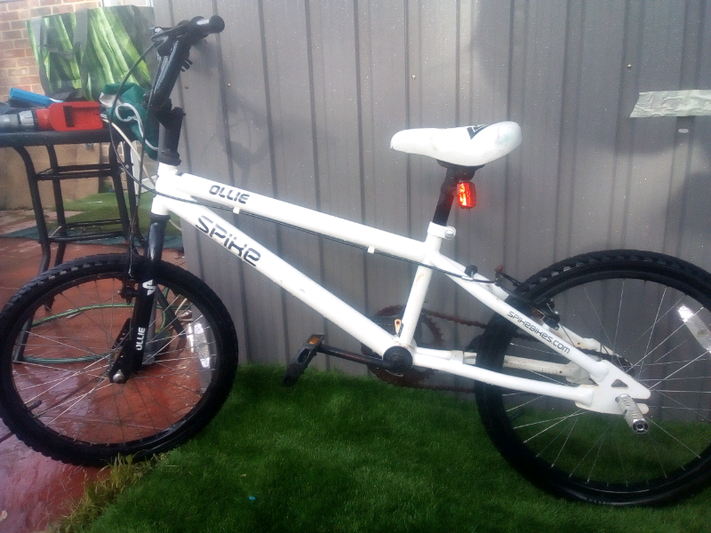 spike ollie 20 inch bmx bike